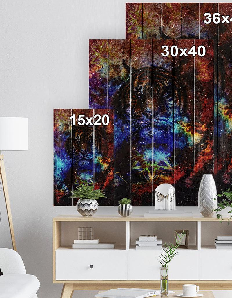 DesignQ Colorful Tiger Collage - Animal Print On Natural Pine Wood