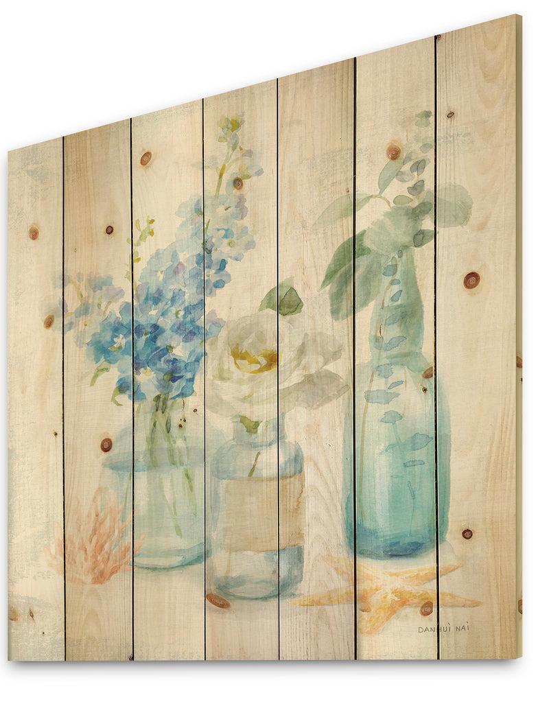 DesignQ Cottage Florals II - Farmhouse Print On Natural Pine Wood