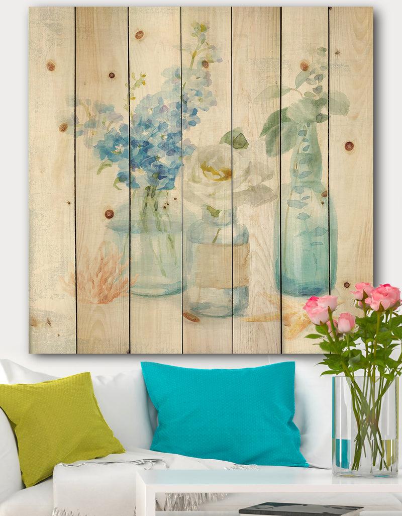 DesignQ Cottage Florals II - Farmhouse Print on Natural Pine Wood
