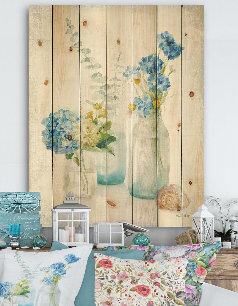 DesignQ Cottage Florals III - Farmhouse Print on Natural Pine Wood