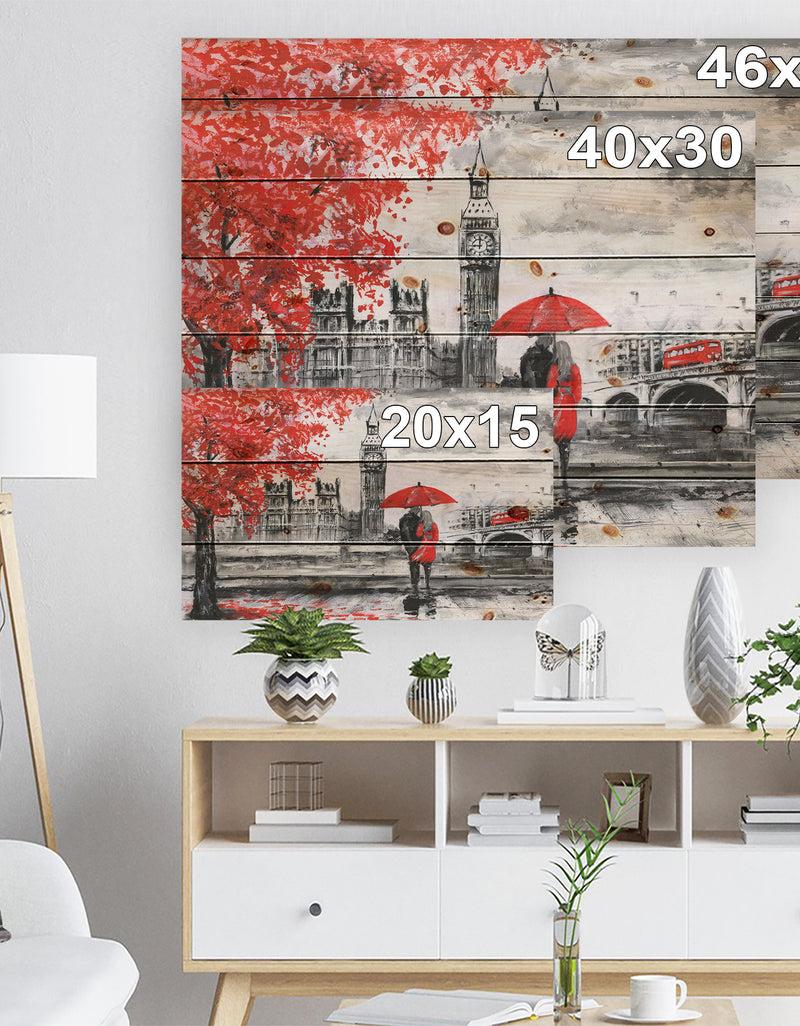 DesignQ Couples Walking In London - Landscape Print On Natural Pine Wood