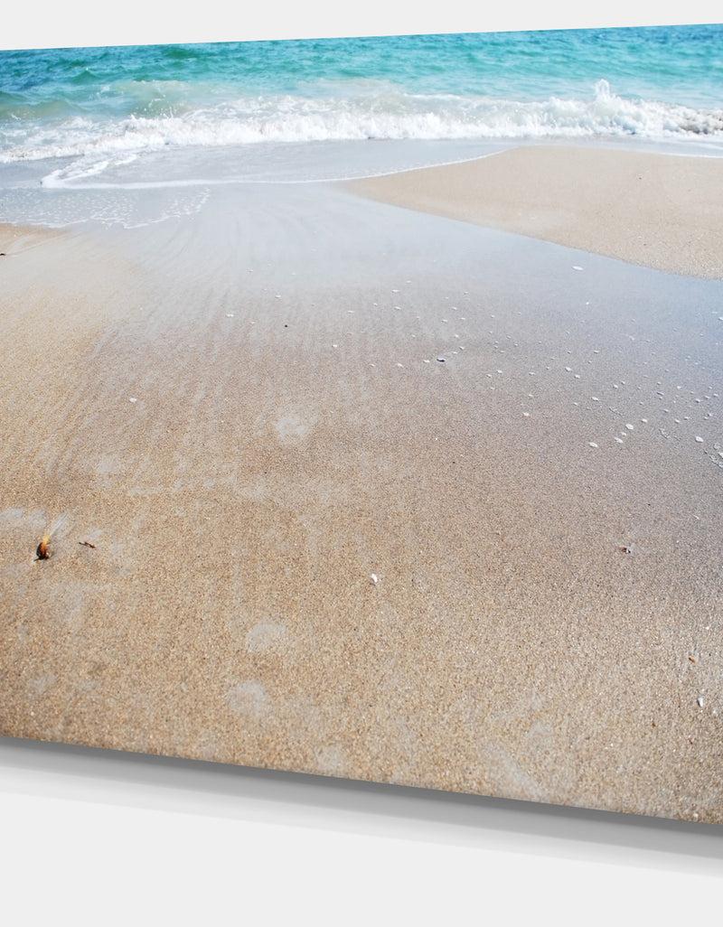 DesignQ Crystal Clear Sea Waves On Beach - Modern Beach Canvas Art Print