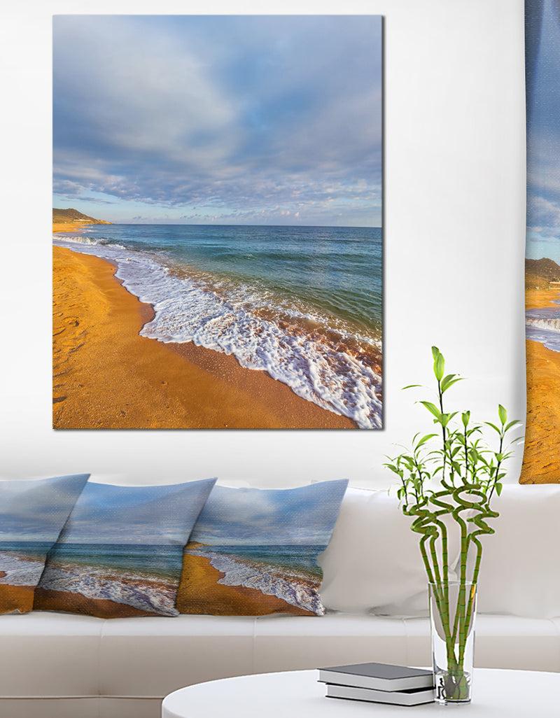 DesignQ Dark Beach under Cloudy Skies - Modern Beach Canvas Art Print