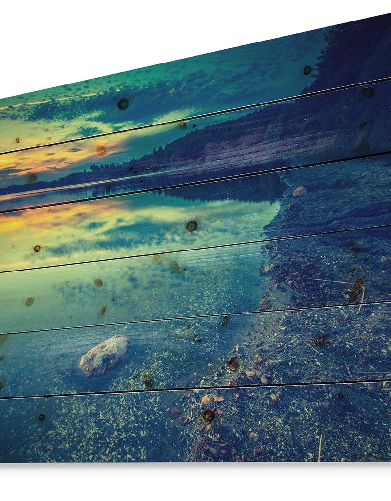 DesignQ Dark Vintage Lake At Sunset - Boat Print On Natural Pine Wood