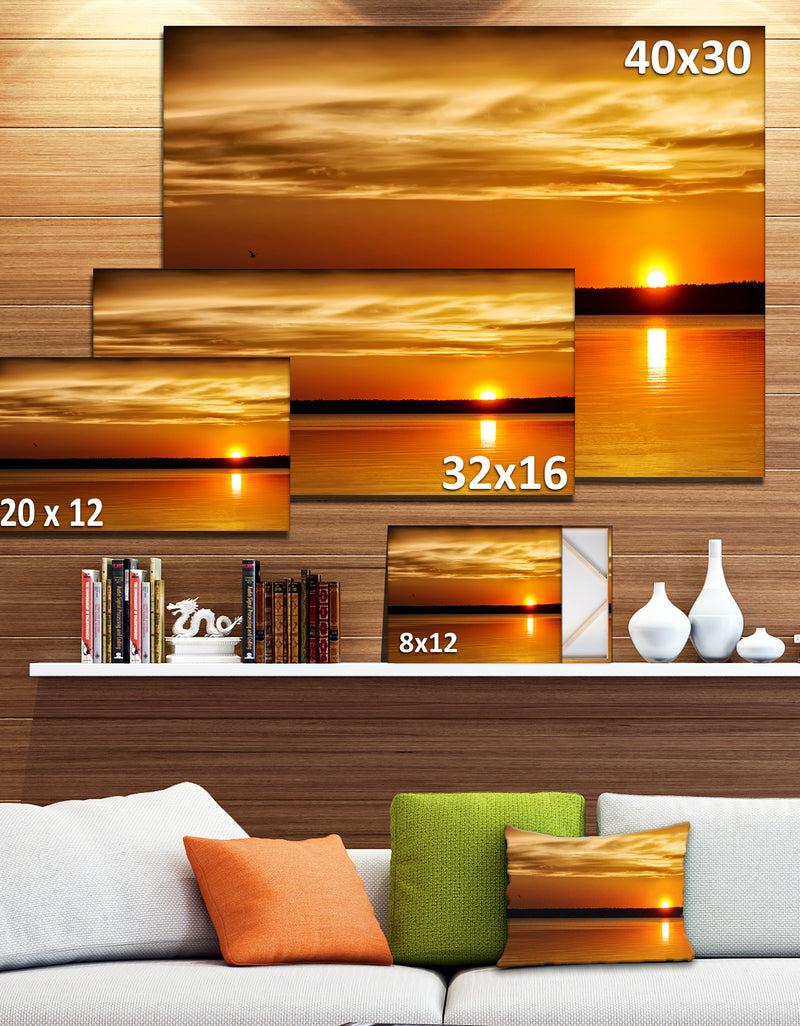 DesignQ Day And Night Seascape Panorama - Modern Seashore Canvas Art
