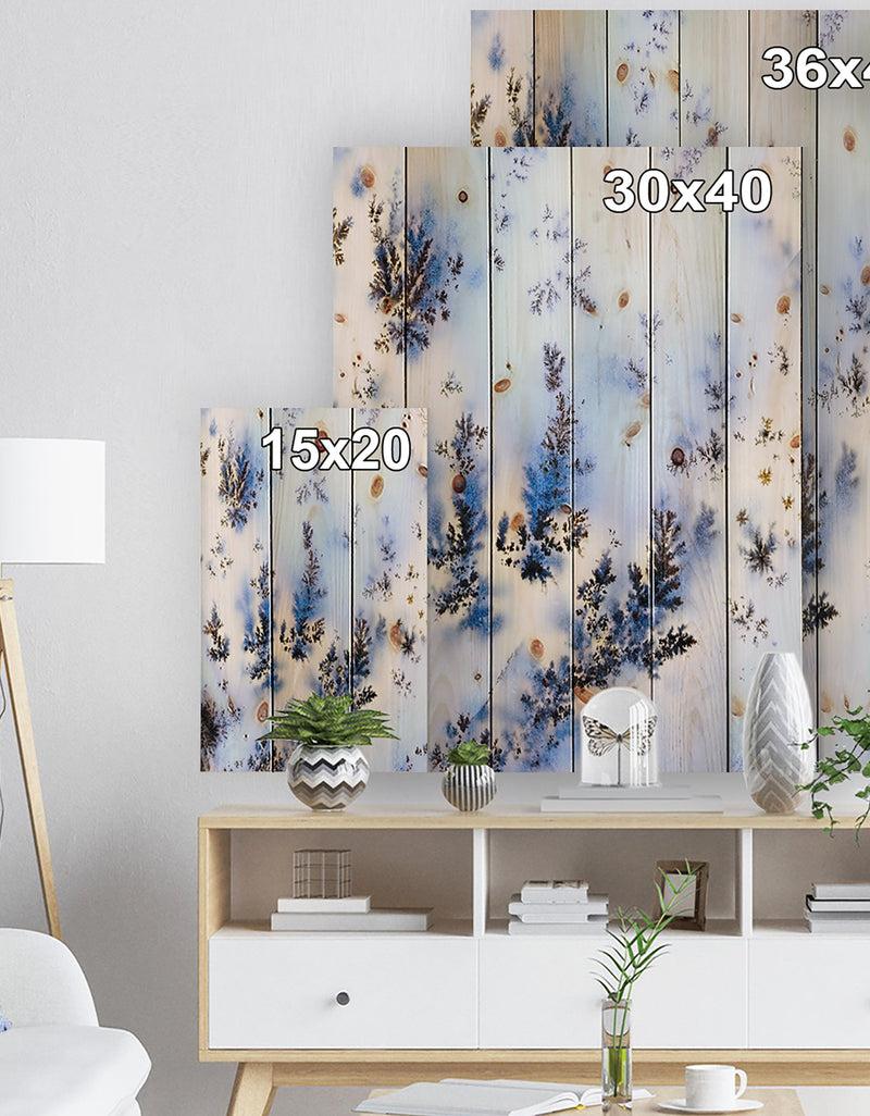 DesignQ Dendrite Crystals Macro - Stone Photographic Print On Natural Pine Wood