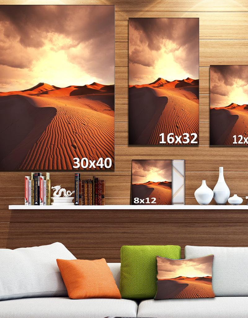 DesignQ Desert Dunes Under Cloudy Sky - Modern Landscape Wall Art Canvas