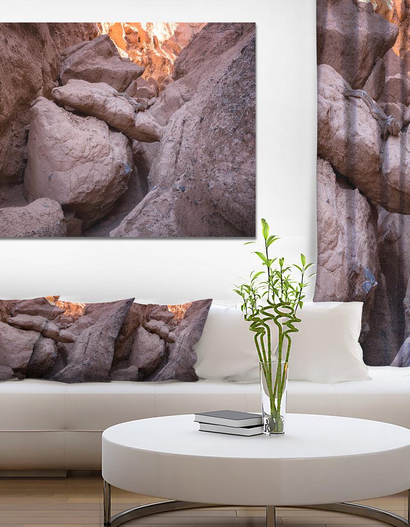 DesignQ Desert Mountains in Kazakhstan - Landscape Wall Artwork