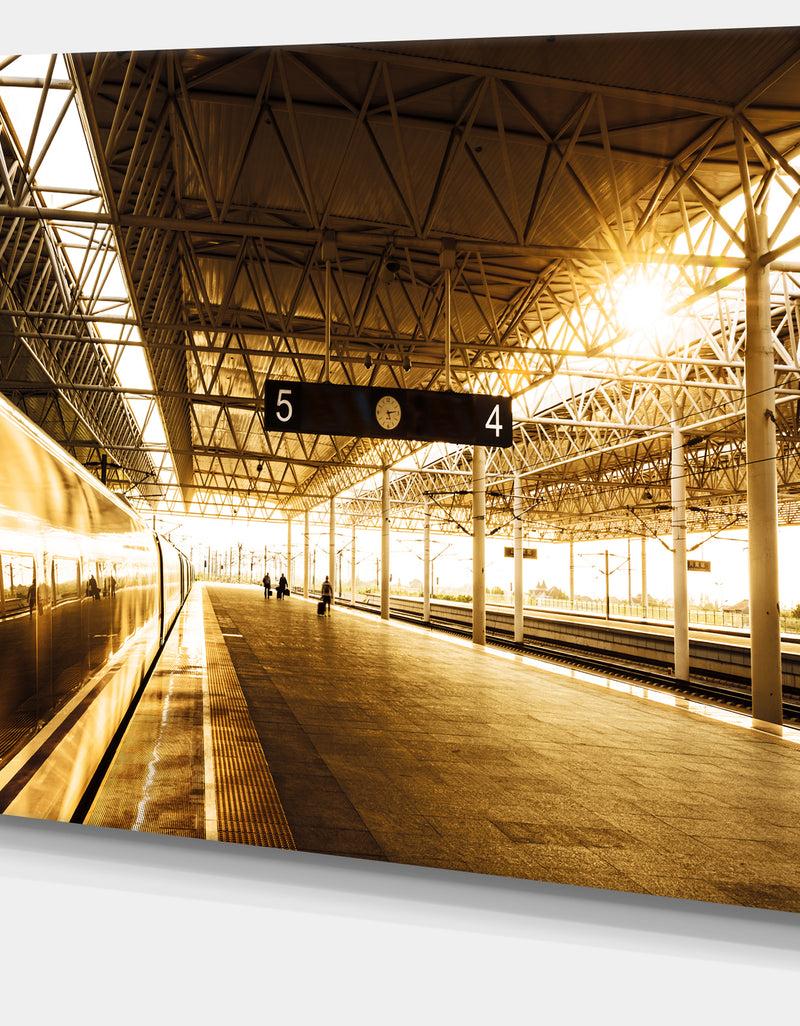 DesignQ Design Canvas Art Print 'Train At Railway Station With Sunlight - Extra Large Landscape Canvas Art Print