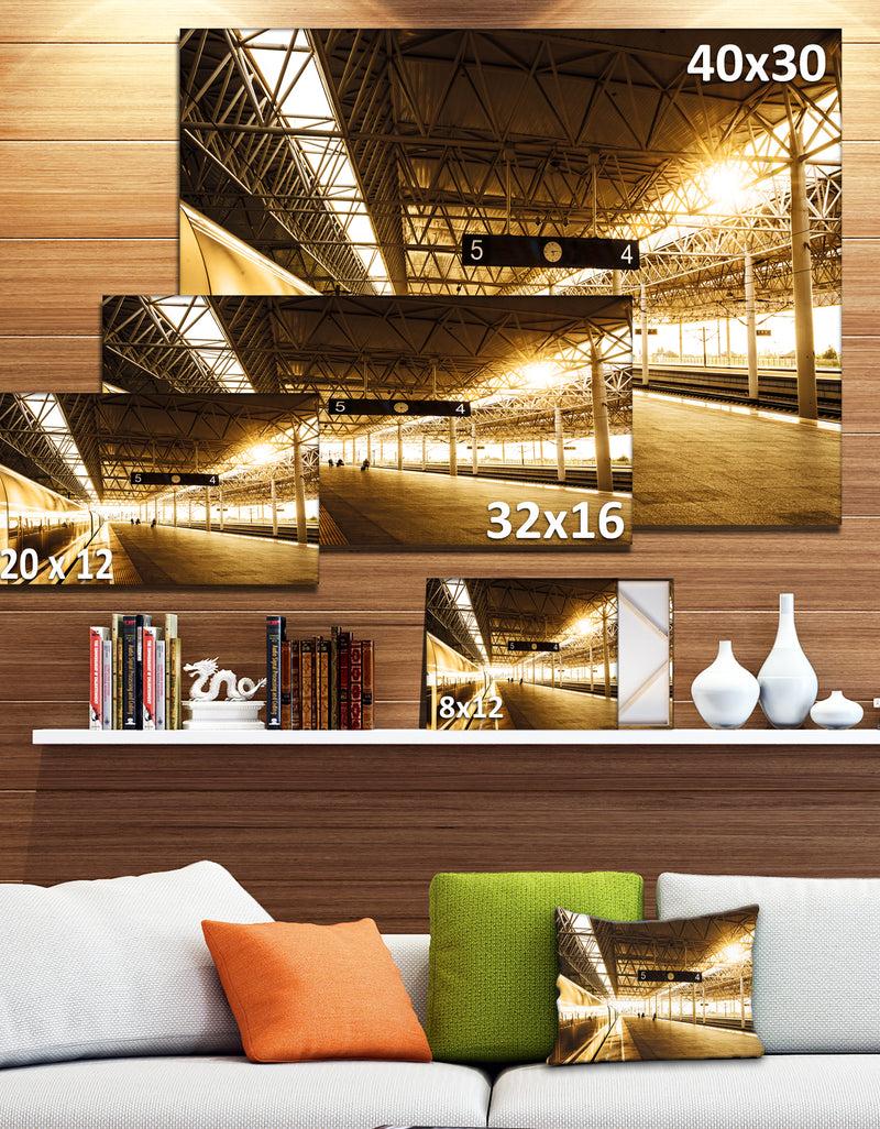 DesignQ Design Canvas Art Print 'Train At Railway Station With Sunlight - Extra Large Landscape Canvas Art Print