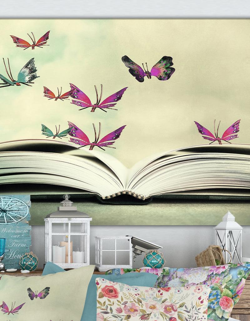 DesignQ Hover in the Sky - Cottage Canvas Wall Art