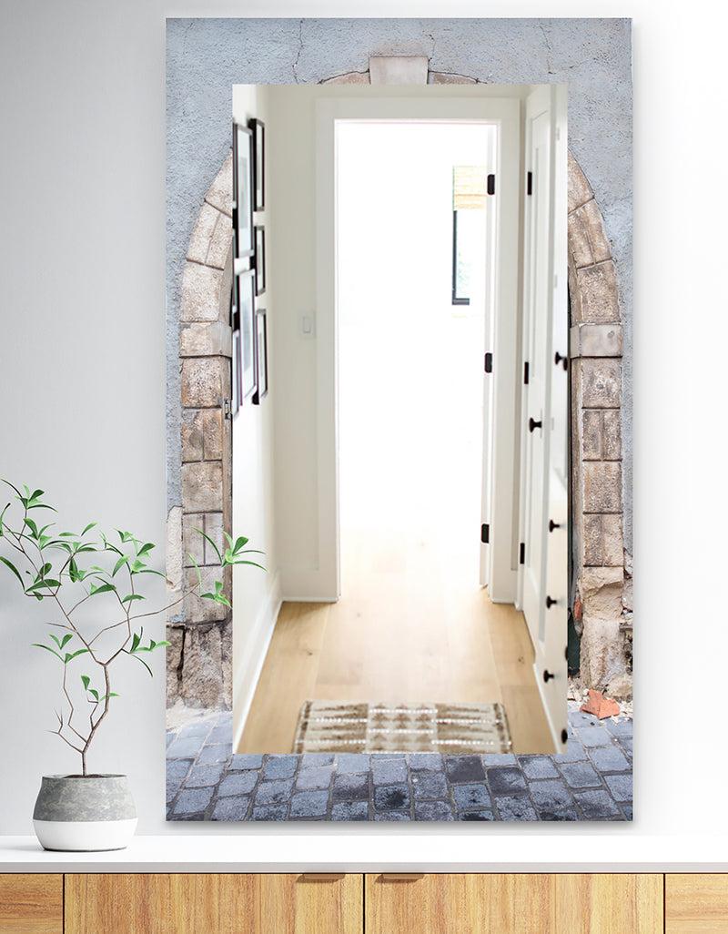 DesignQ Stone Door - Traditional Mirror - Wall Mirror