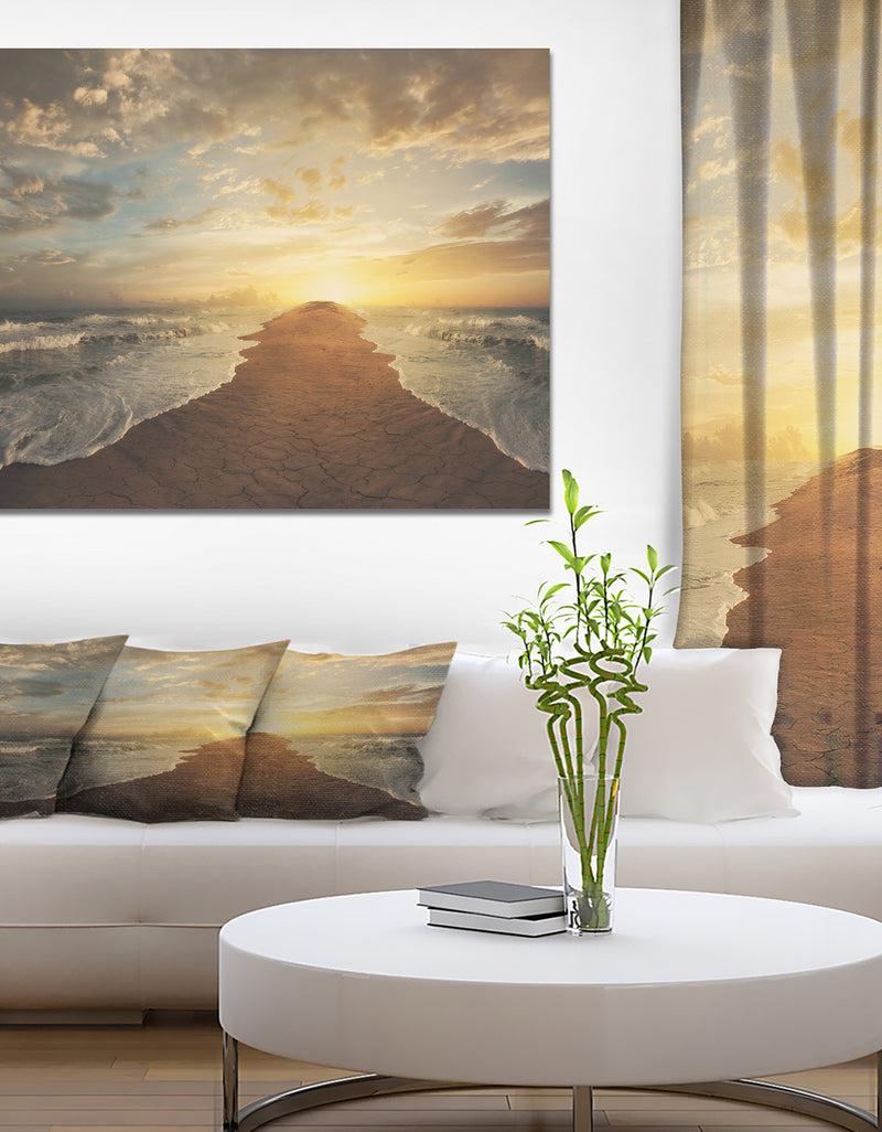 DesignQ Devided Ocean In Sunset - Sea & Shore Photography On Wrapped Canvas