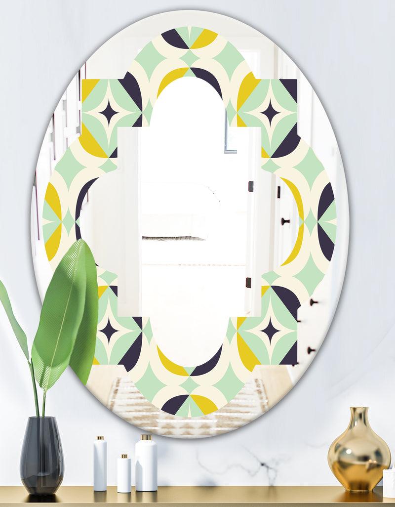 DesignQ Diamond Retro V - Modern Round Or Oval Wall Mirror - Quatrefoil