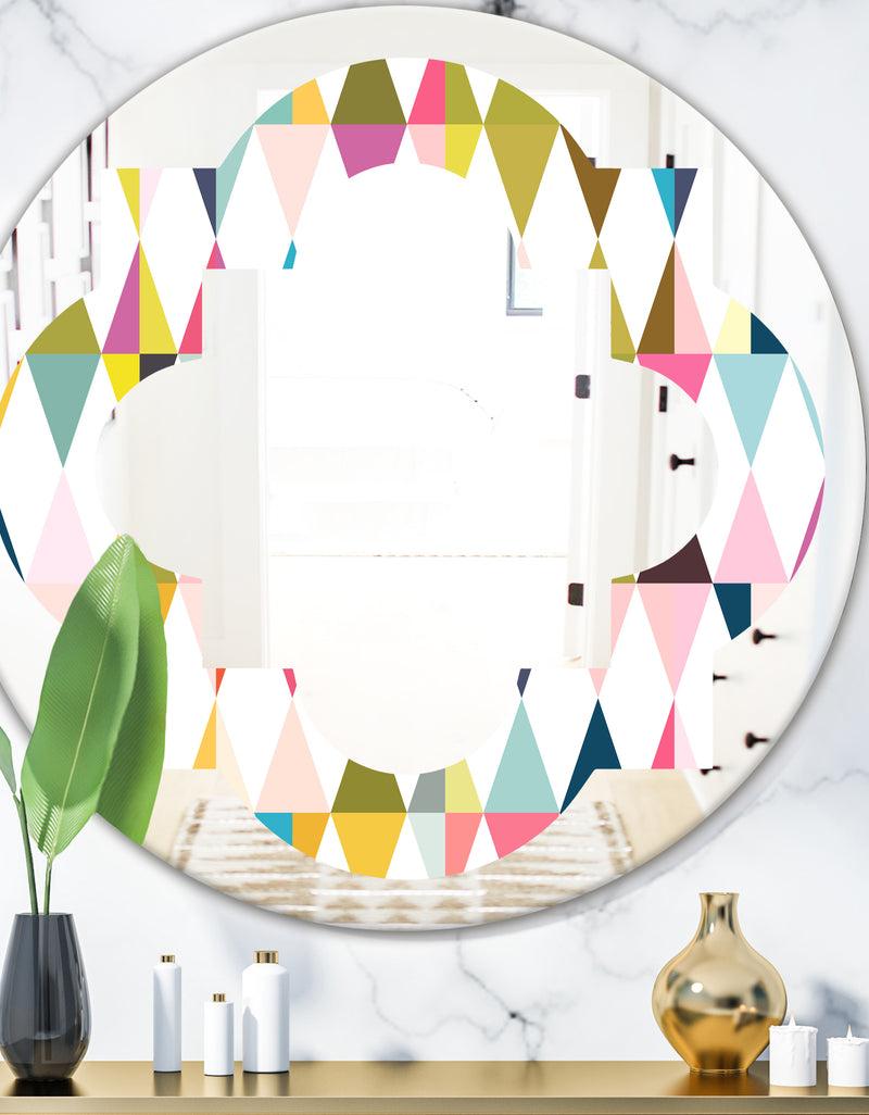 DesignQ Diamond Retro VII - Modern Round or Oval Wall Mirror - Quatrefoil