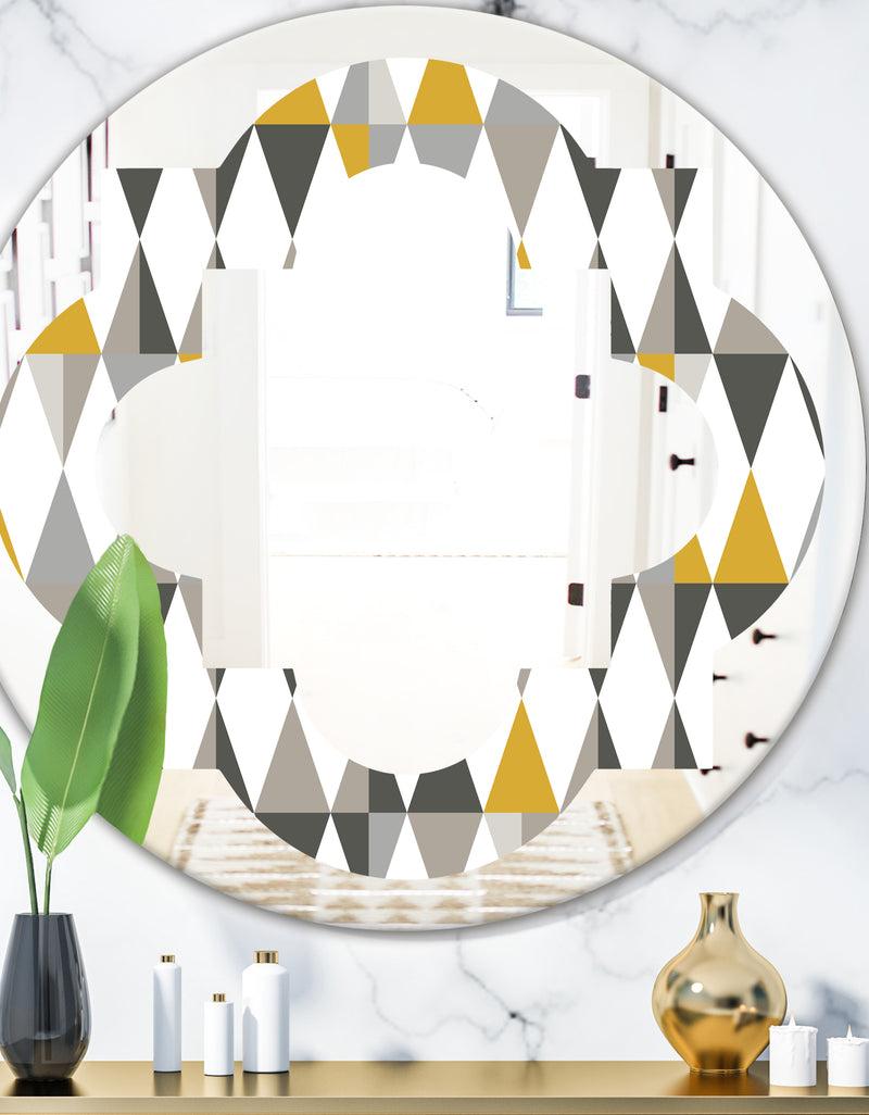 DesignQ Diamond Retro VIII - Modern Round or Oval Wall Mirror - Quatrefoil