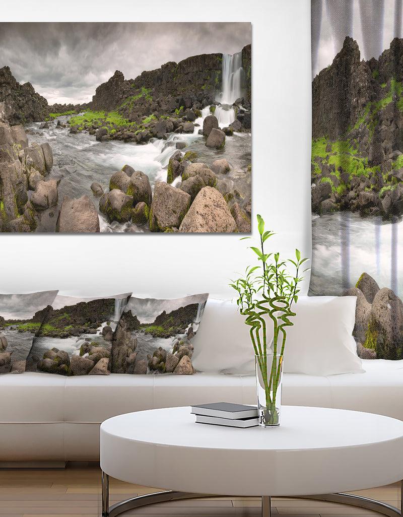 DesignQ Dramatic Oxarafoss Waterfalls - Extra Large Abstract Canvas Art Print
