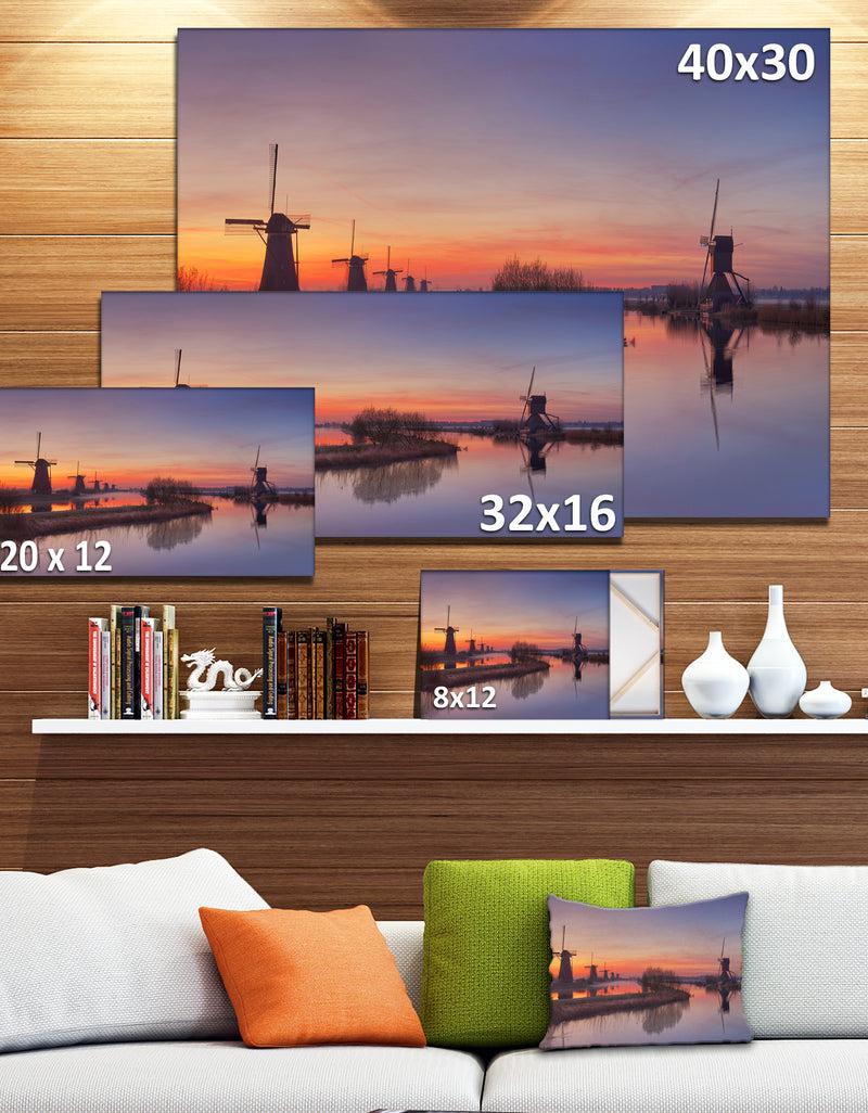 DesignQ Dutch Windmills Panorama - Large Glossy Canvas Art Print