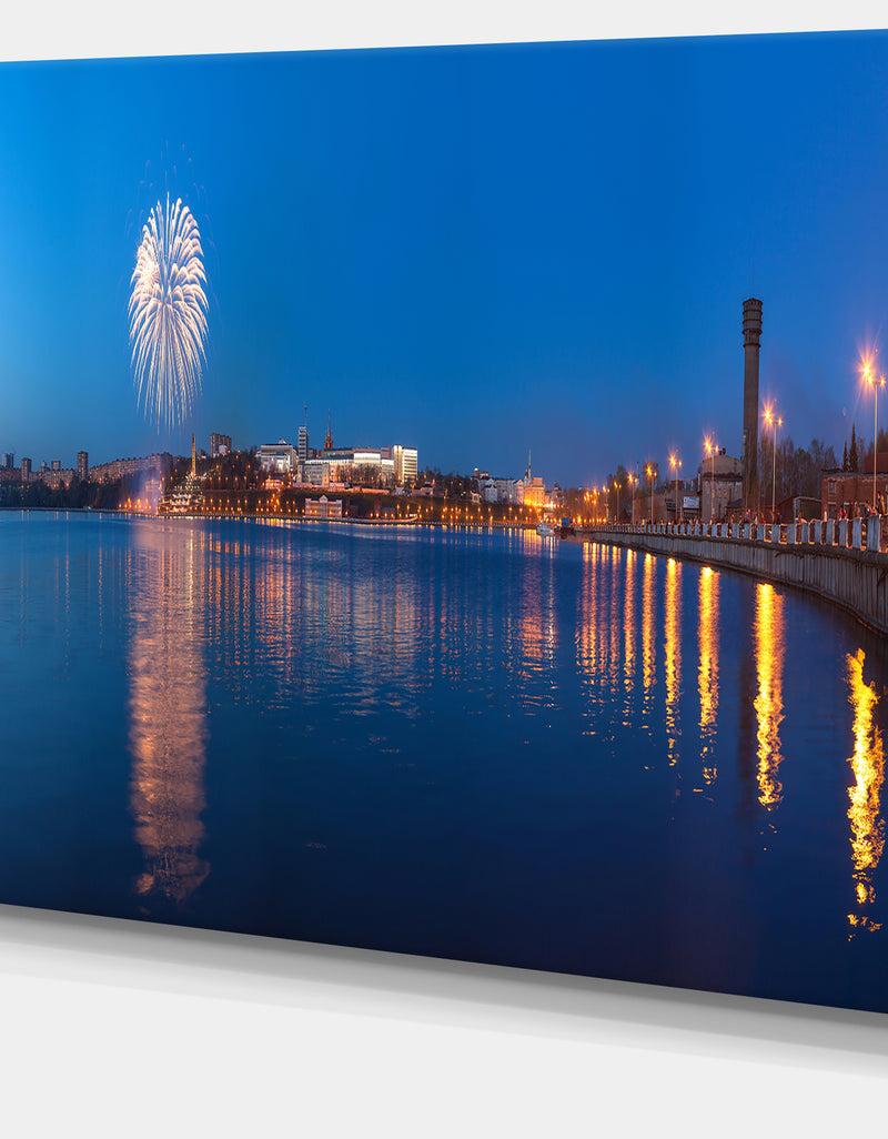 DesignQ Embankment Of City Panorama - Modern Cityscape Wall Art