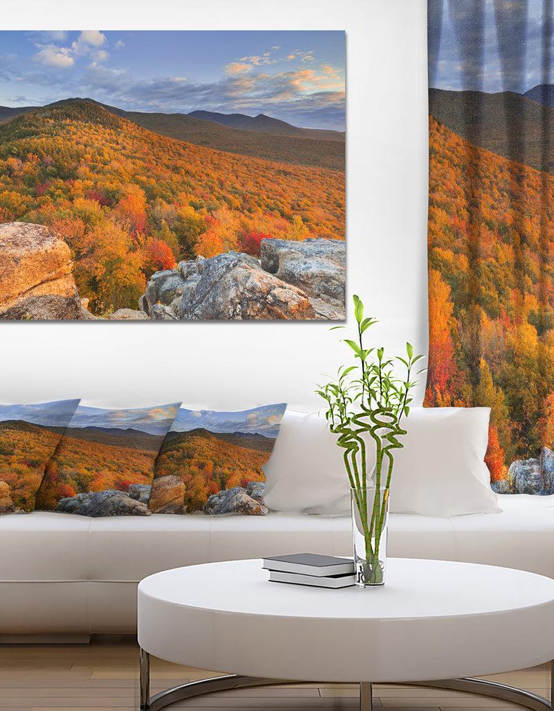 DesignQ Endless Forests In The Fall Foliage - Landscape Wall Art On Canvas