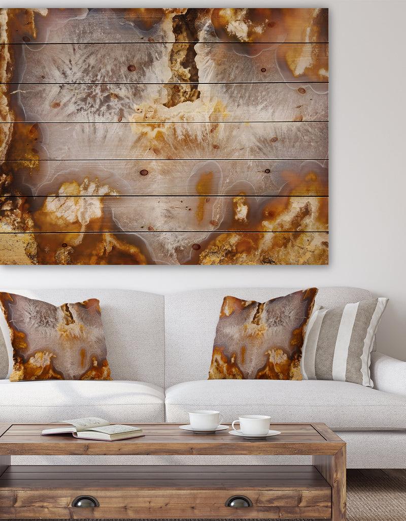 DesignQ Europian brown agate with crystals -Stone Print on Natural Pine Wood