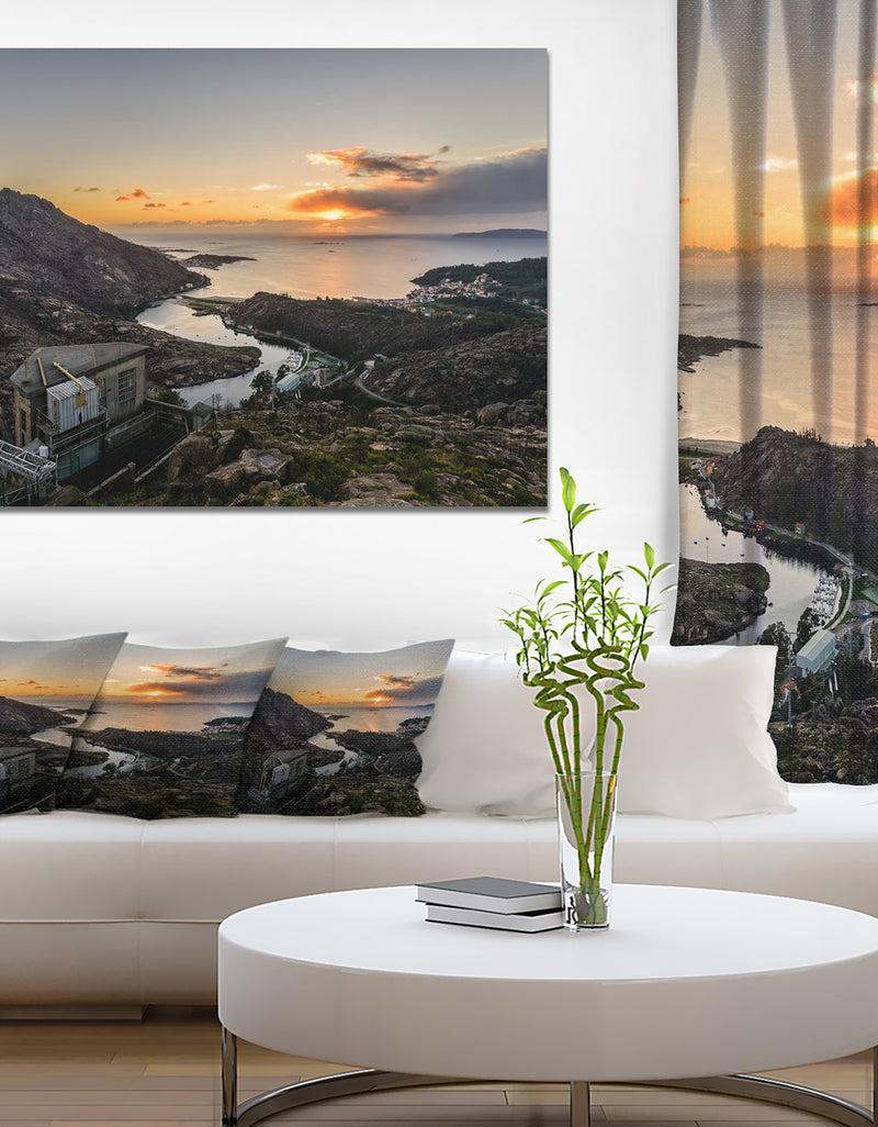 DesignQ Ezaro Panorama Galicia Spain - Landscape Wall Artwork