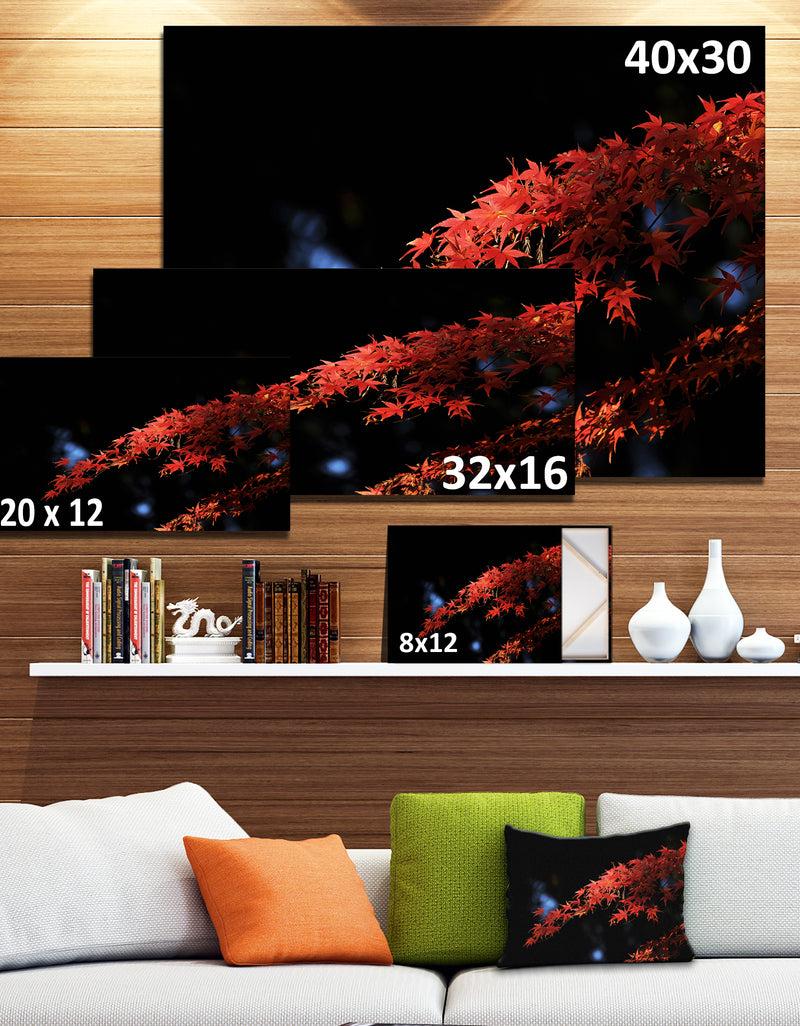 DesignQ Fall Foliage Of Maple Leaves - Abstract Artwork On Canvas