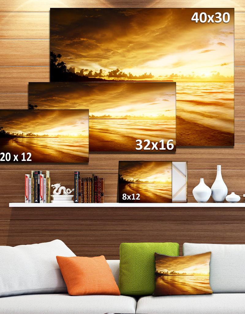 DesignQ Fascinating Caribbean Beach In Yellow - Seashore Canvas Wall Art