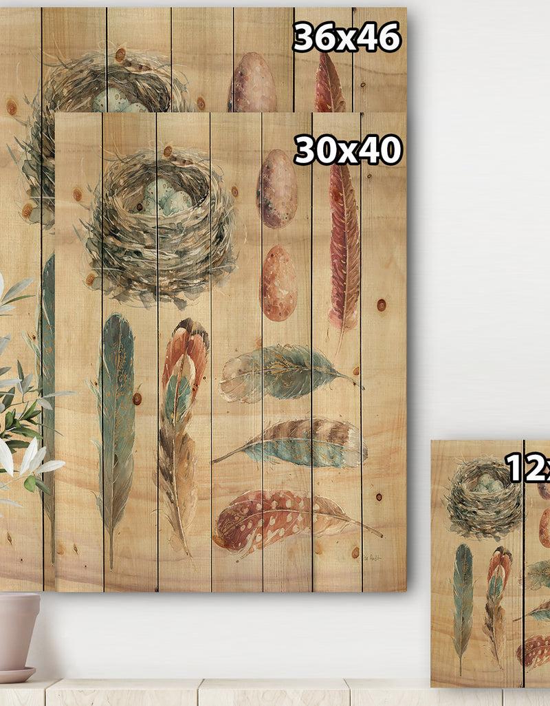 DesignQ Feathers Cottage Family - Farmhouse Print On Natural Pine Wood