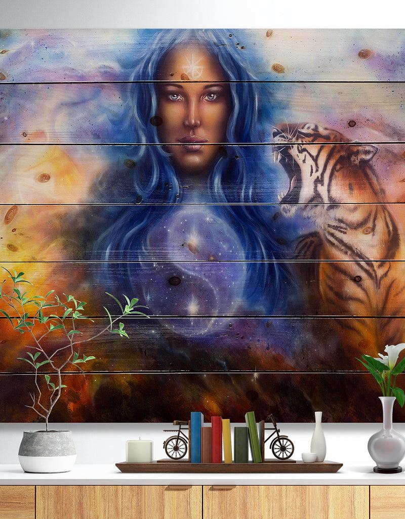 DesignQ Female Goddess Lada - Portrait Print on Natural Pine Wood