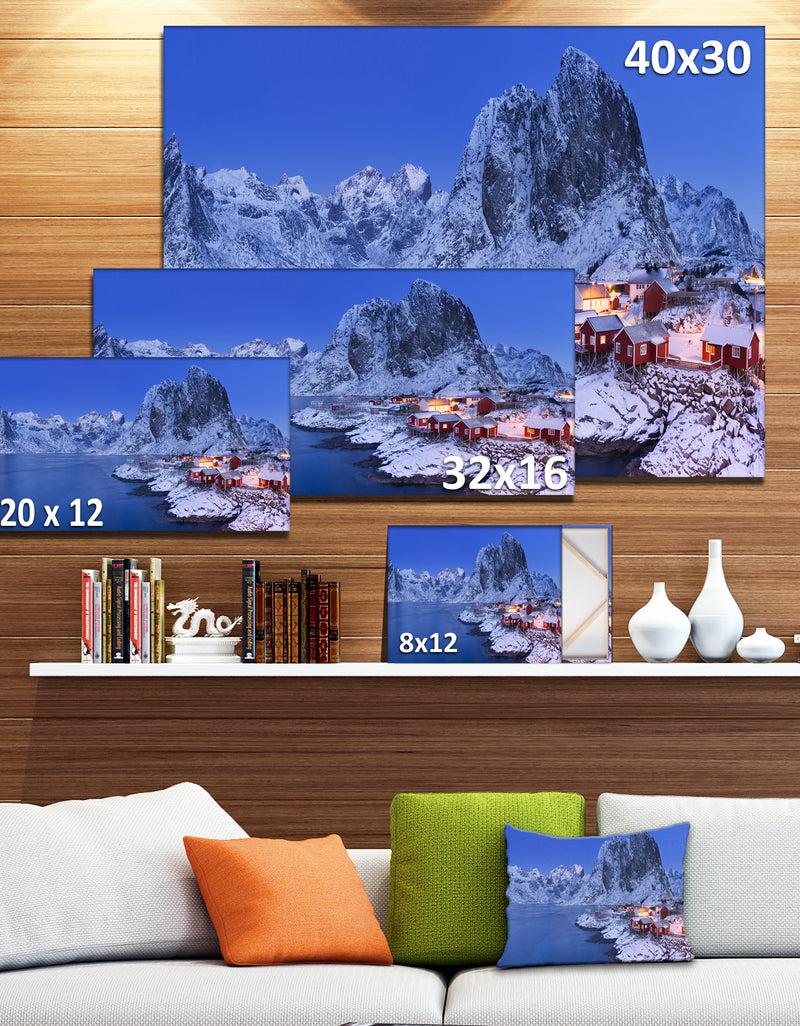 DesignQ Fishermen Cabins In Winter - Modern Seashore Canvas Wall Art