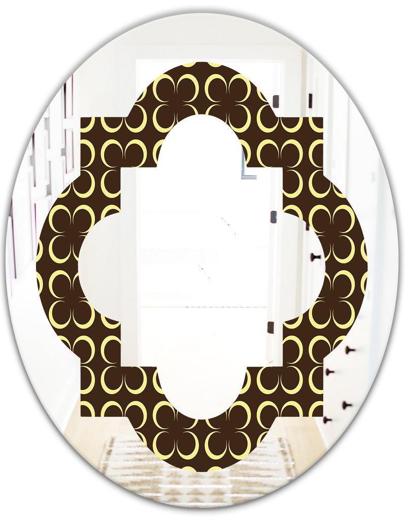 DesignQ Floral Retro Pattern II - Modern Round Or Oval Wall Mirror - Quatrefoil