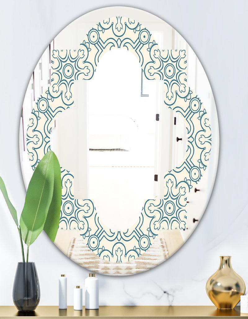 DesignQ Floral Retro Pattern IV - Modern Round Or Oval Wall Mirror - Quatrefoil
