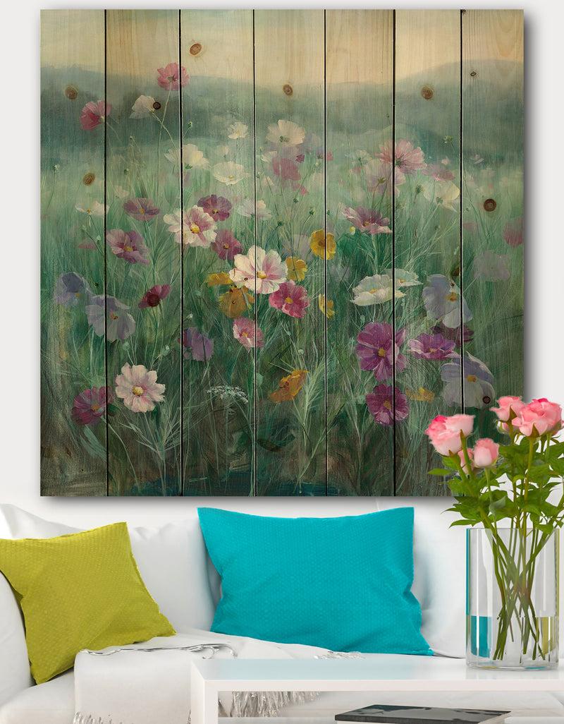 DesignQ Flower field - Floral Farmhouse Print on Natural Pine Wood