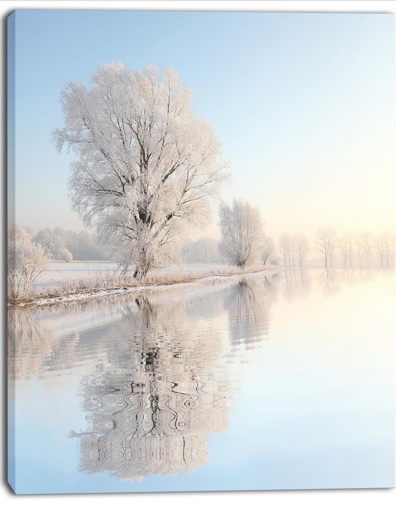 DesignQ Frosty Winter Tree By Rising Photo Canvas Art Print