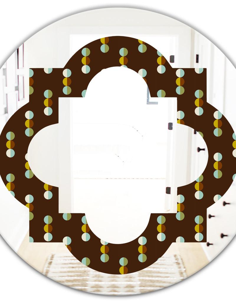 DesignQ Geometric Mod Dots - Modern Round Or Oval Wall Mirror - Quatrefoil