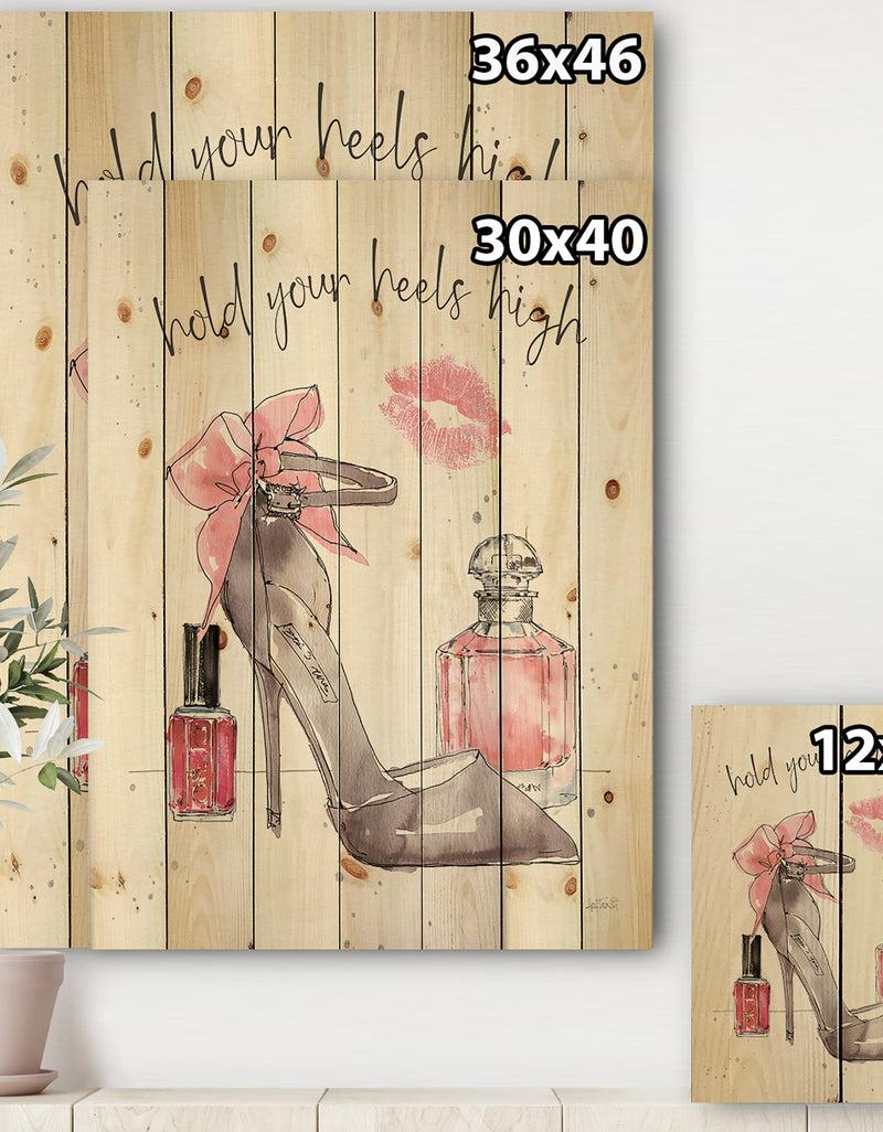 DesignQ Glam Chic Accents IV - Fashion Print On Natural Pine Wood