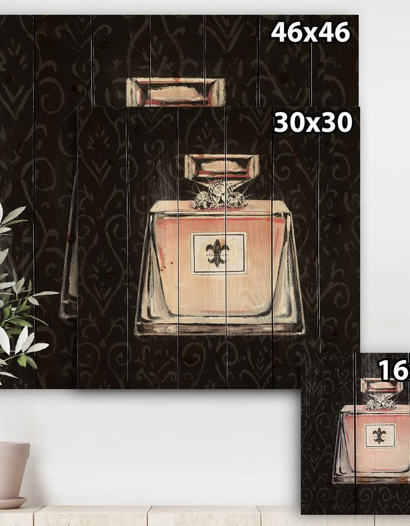 DesignQ Glam & Fashion Parfum Boudoir I - Posh & Luxe Print On Natural Pine Wood