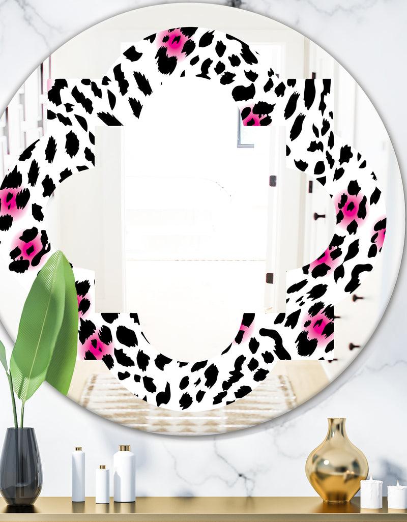 DesignQ Glam Leopard Pattern - Modern Round or Oval Wall Mirror - Quatrefoil