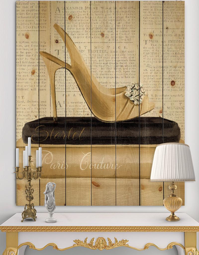 DesignQ Gold Fashion High Hells I - Posh & Luxe Print on Natural Pine Wood
