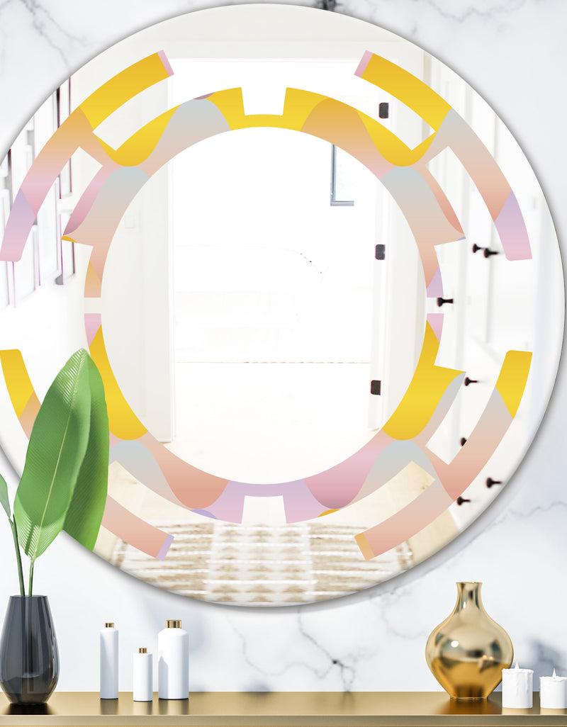 DesignQ Golden Geometrical Diamond Pattern II - Modern Round or Oval Wall Mirror - Space