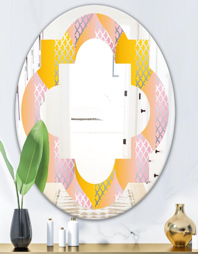 DesignQ Golden Geometrical Diamond Pattern IV - Modern Round Or Oval Wall Mirror - Quatrefoil