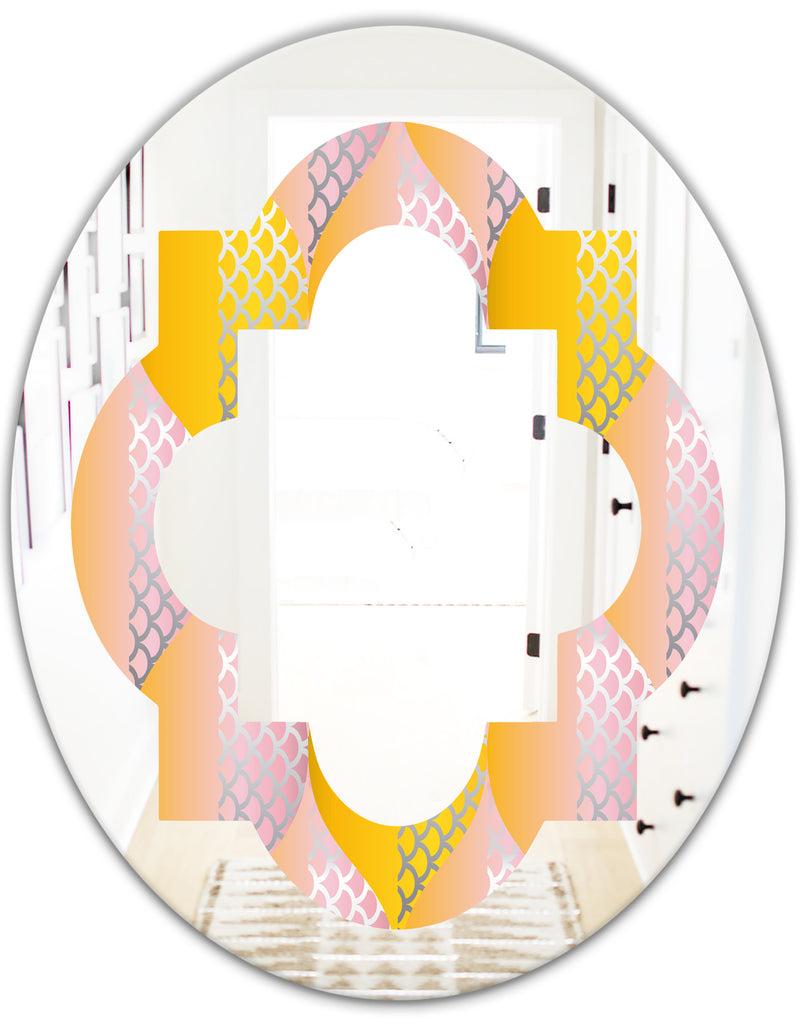DesignQ Golden Geometrical Diamond Pattern IV - Modern Round Or Oval Wall Mirror - Quatrefoil