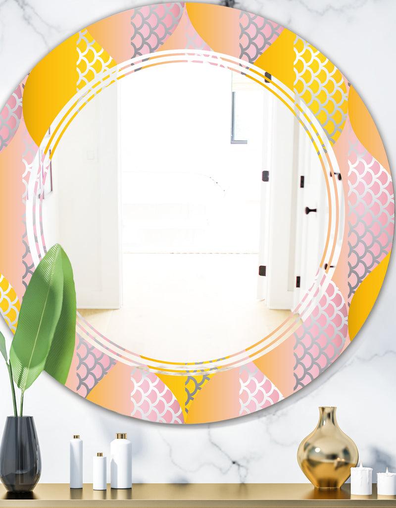 DesignQ Golden Geometrical Diamond Pattern IV - Modern Round or Oval Wall Mirror - Triple C