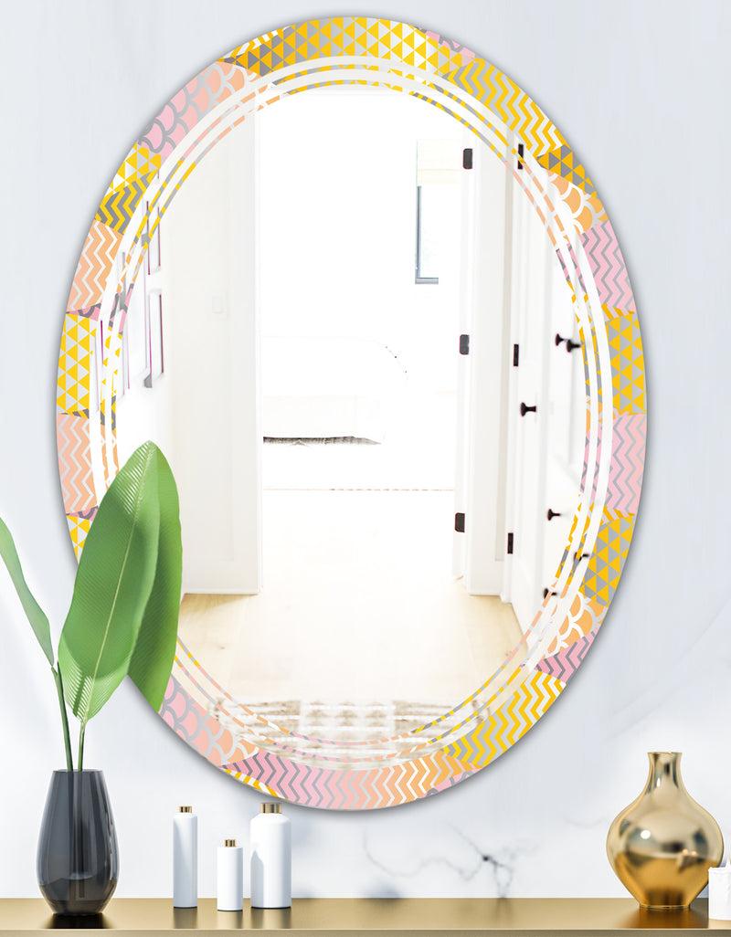 DesignQ Golden Geometrical Fish Scale - Modern Round Or Oval Wall Mirror - Triple C