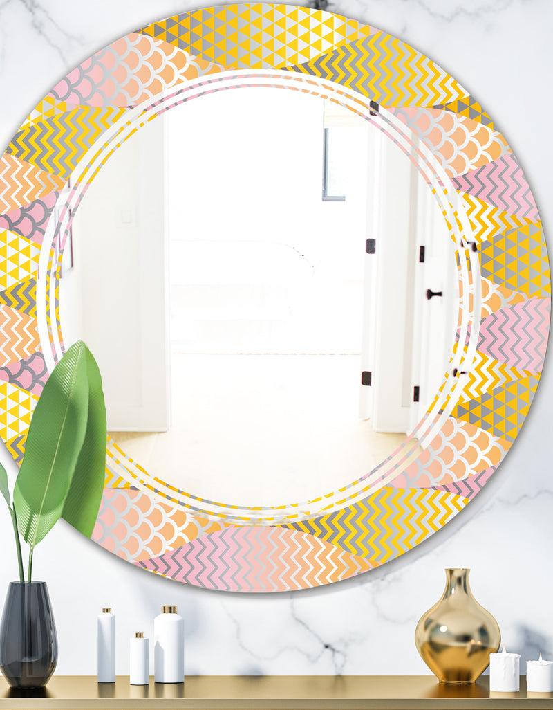 DesignQ Golden Geometrical Fish Scale - Modern Round or Oval Wall Mirror - Triple C