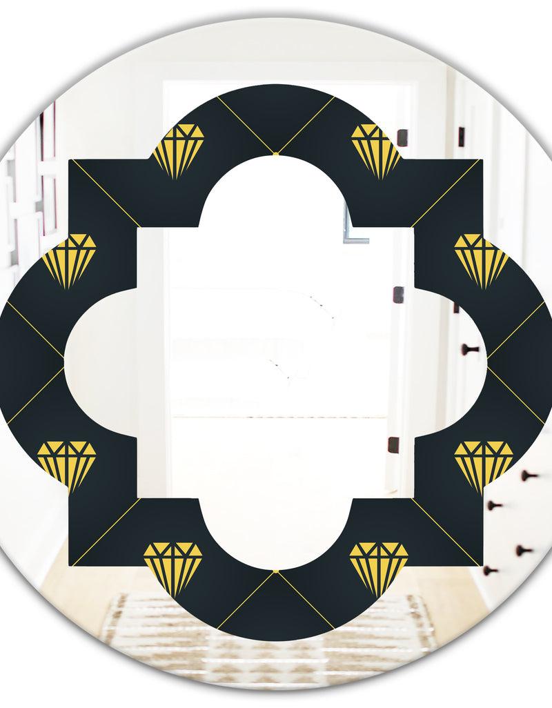 DesignQ Golden Heart Design - Modern Round Or Oval Wall Mirror - Quatrefoil