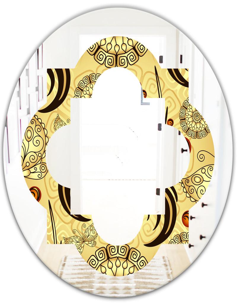 DesignQ Golden Luxury Pattern I - Modern Round Or Oval Wall Mirror - Quatrefoil