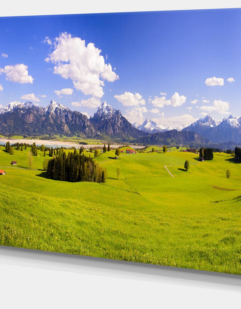 DesignQ Green Bavaria Field Panorama - Modern Landscpae Wall Art