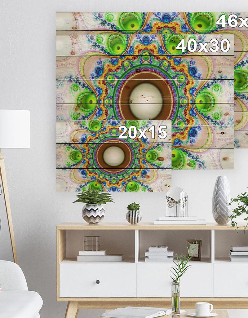 DesignQ Green Fractal Circles And Waves - Abstract Print On Natural Pine Wood